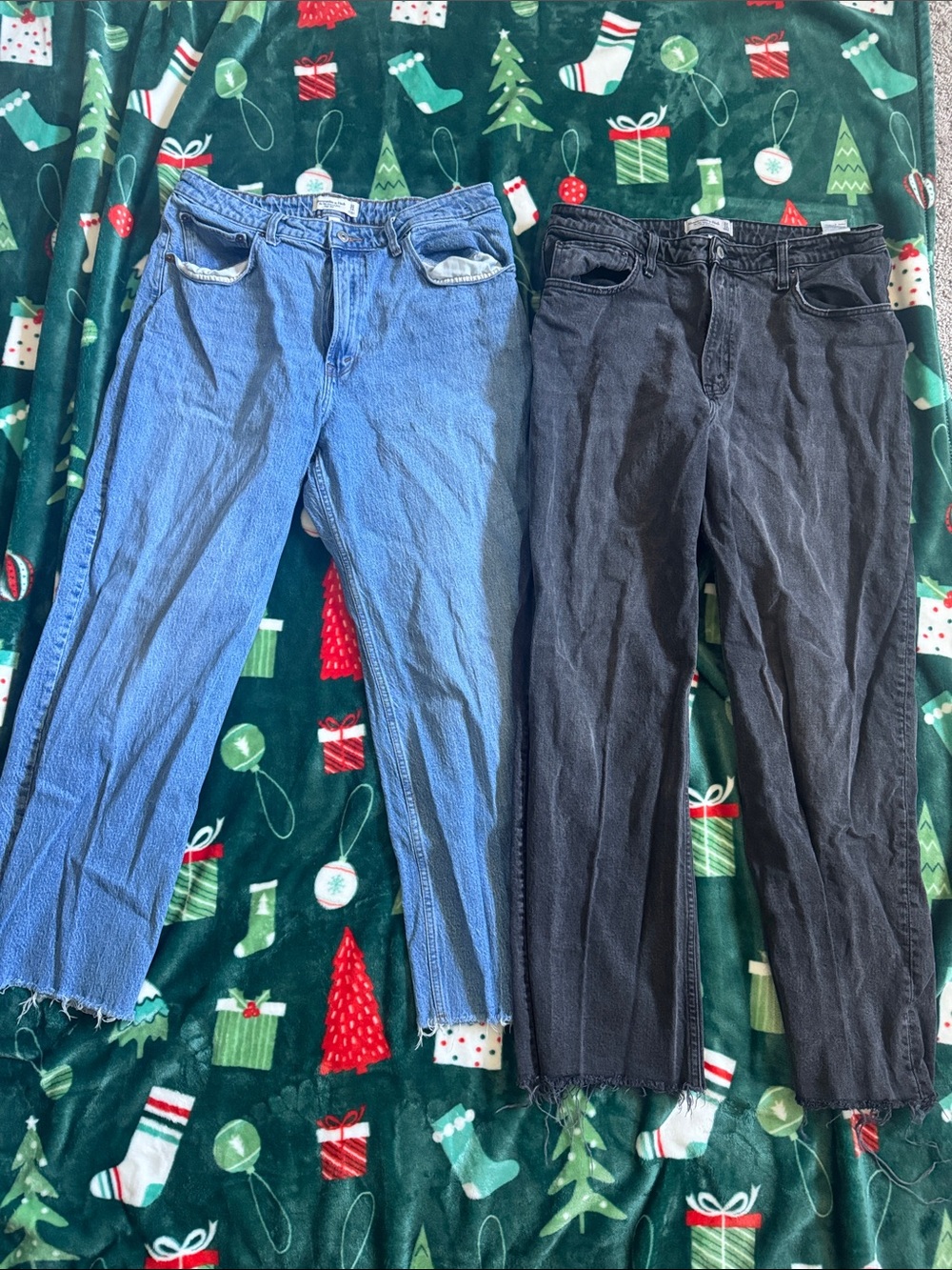 Abercrombie & Fitch Curve Love The 90’s Relaxed High-Rise Jeans